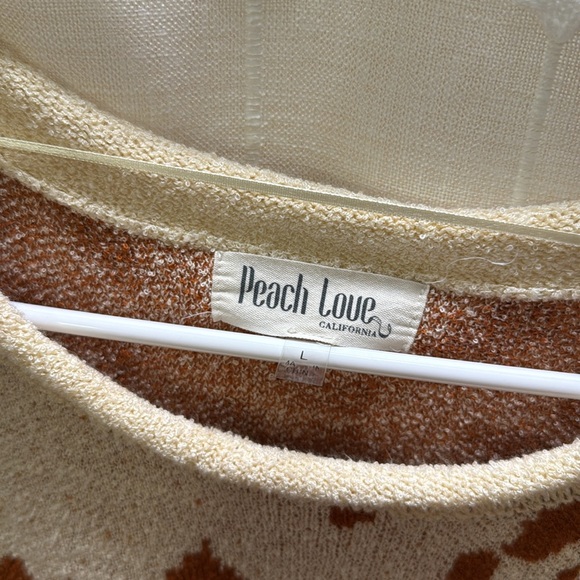 “Cowprint” Sweater - Picture 4 of 5